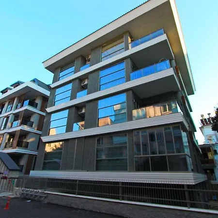 Apartament Smart IV 6 *